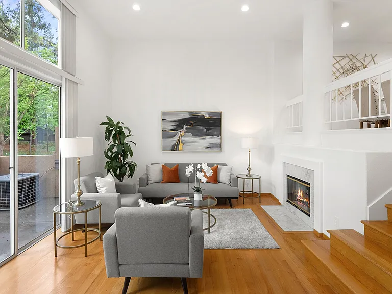 430 Galleria Dr — Photo 19