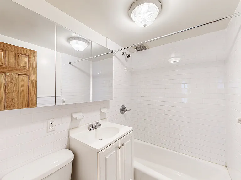 323 W 75th St #4C — Photo 10