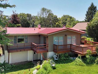 S810A Goldfinch Court, La Valle, WI, 53941