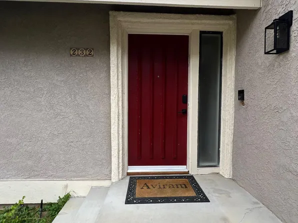 232 Via Del Caballo, Oak Park, CA 91377