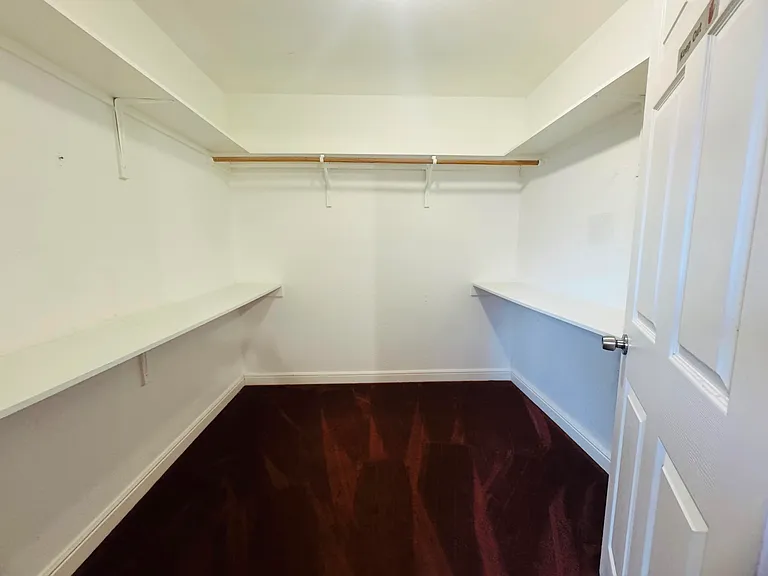 5206 Pond Lake Dr #2 — Photo 9
