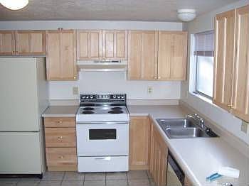 1st image of 3556 Colby Ave