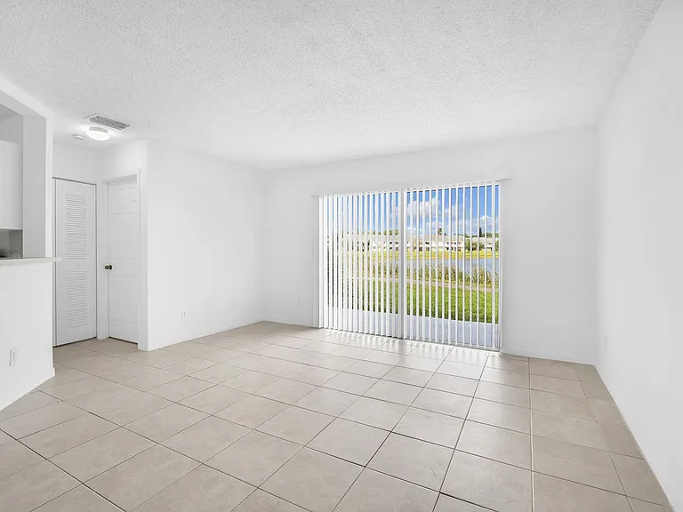 2020 NE 163rd St #204 — Photo 9