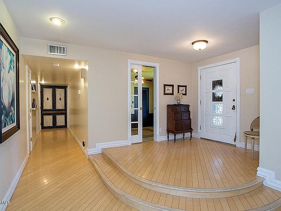 Entry Foyer