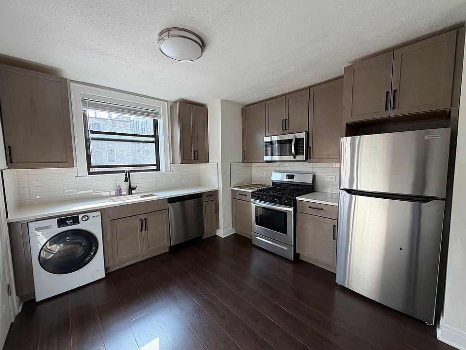 1st image of 5509 N Lincoln Ave #5509.5-2S