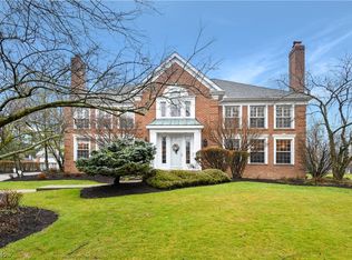 18233 Shelburne Rd, Shaker Hts, OH 44118