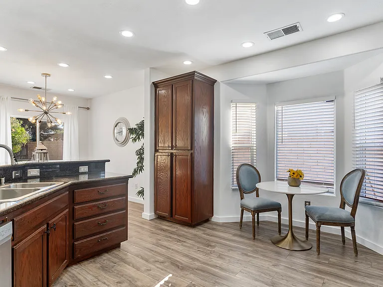 11505 Equinox Ave — Photo 11