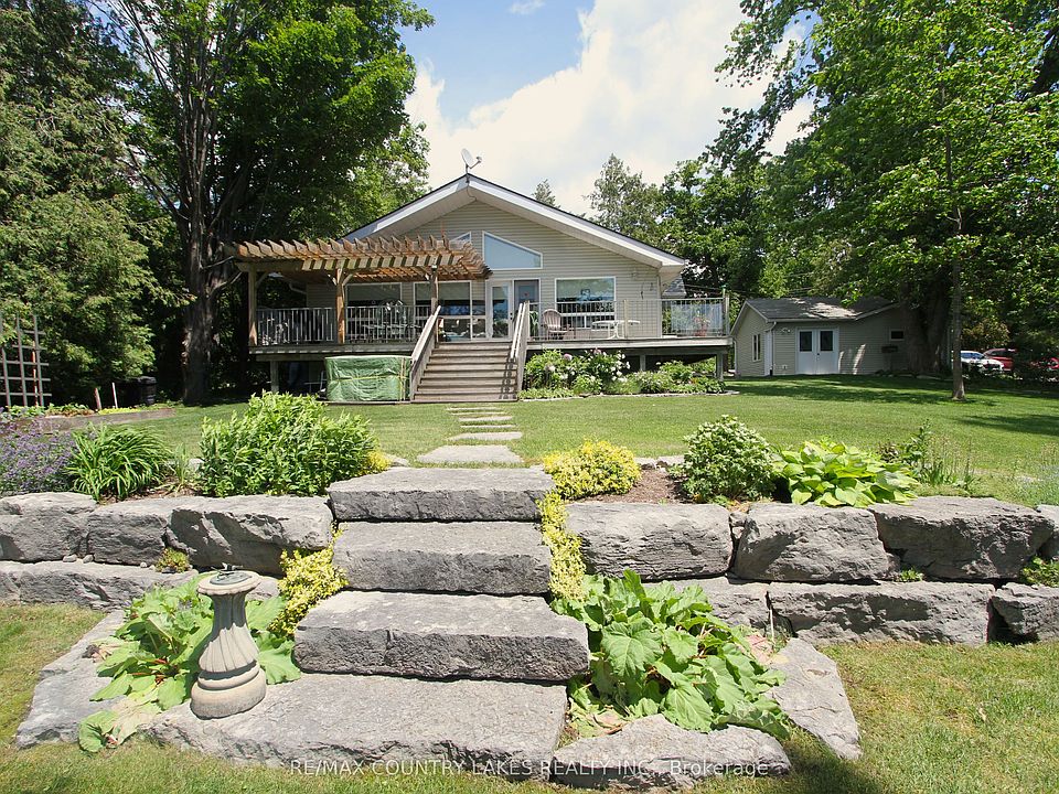 1st image of 27 Hillcrest Ave