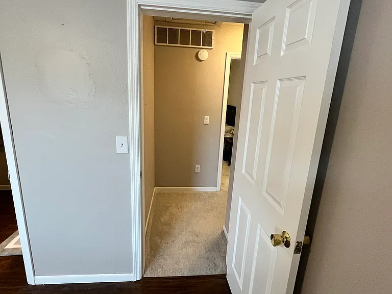 5021 Saint Patrick Cir — Photo 19