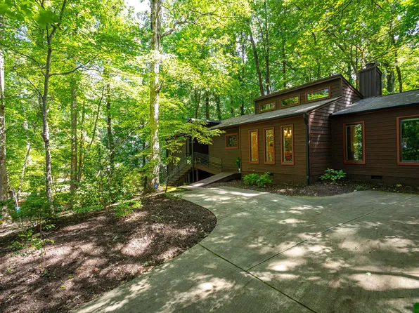 2412 Wentworth St, Raleigh, NC 27612