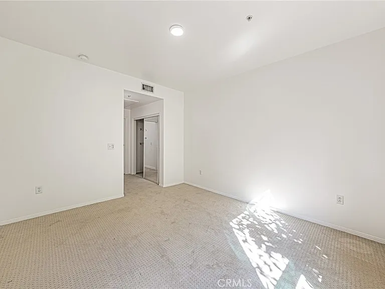 100 S Alameda #348 — Photo 22