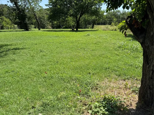 2414 Finklea St, Dallas, TX 75212