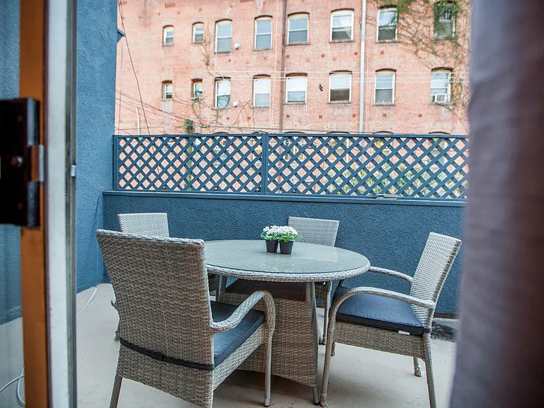 3200 W Sunset Blvd #208 — Photo 17