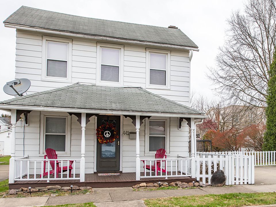 1st image of 441 Cherry St