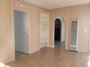 8296 1/2 Mango Ave, Fontana, CA 92335