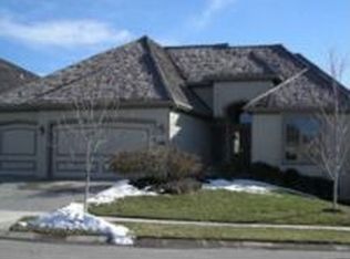 20309 W 99th Ter, Lenexa, KS 66220