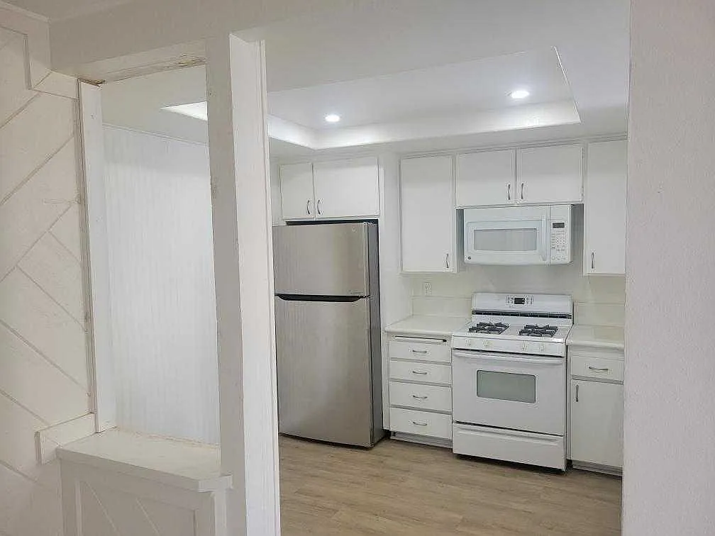 16942 Pacific Coast Hwy — Photo 4