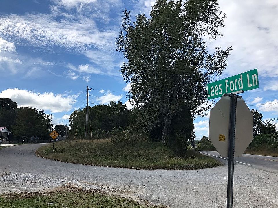 2nd image of 60 Lees Ford Ln #44
