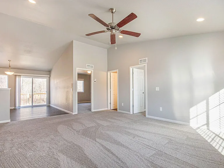 5233 Bittersweet Dr — Photo 34