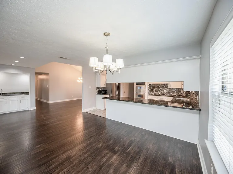 2903 Pepper Wood Dr — Photo 6