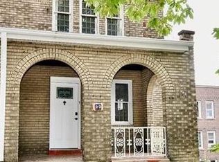 5552 Beacon St APT 22, Pittsburgh, PA 15217