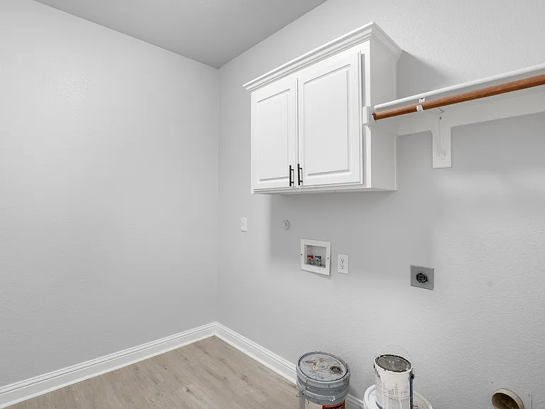 14895 Farmcote Dr — Photo 13