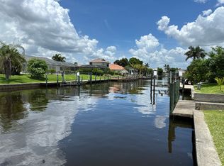 2305 SE 27th Ter, Cape Coral, FL 33904