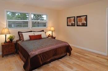 4th image of 819 Clara Dr