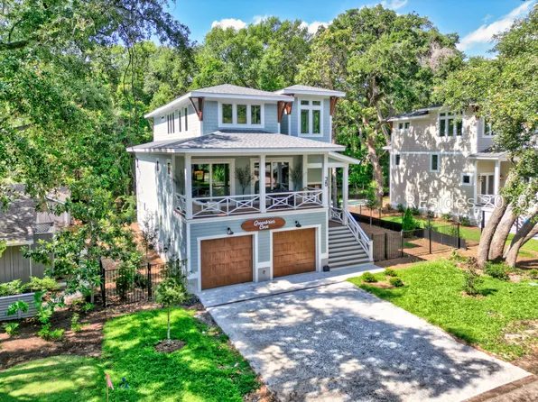 35 Oleander St, Hilton Head Island, SC 29928