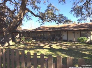 407 Market St, Pleasanton, TX 78064