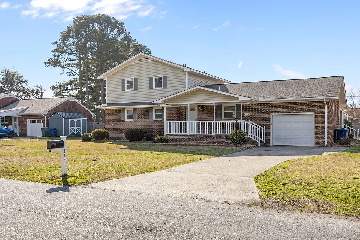 Building Photo - 4130 Terrace Dr