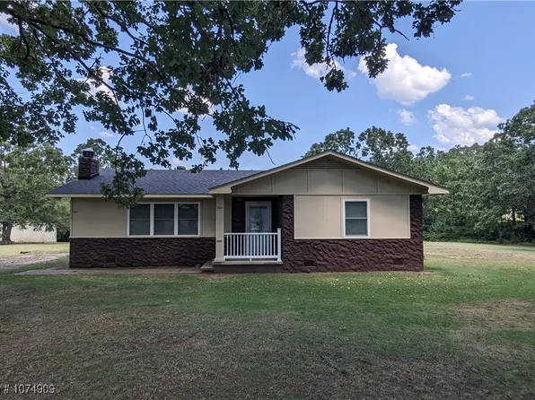 1708 Harmon Village Dr E, Mansfield, AR 72944