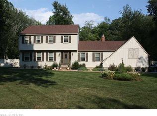 51 Glenmeadow Dr, Northford, CT 06472