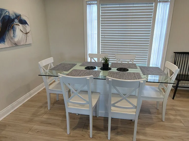 1295 Harold Ave — Photo 7