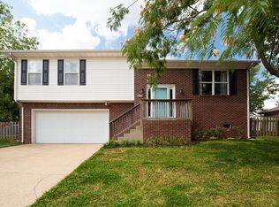 106 Fox Run Dr, Wilmore, KY 40390