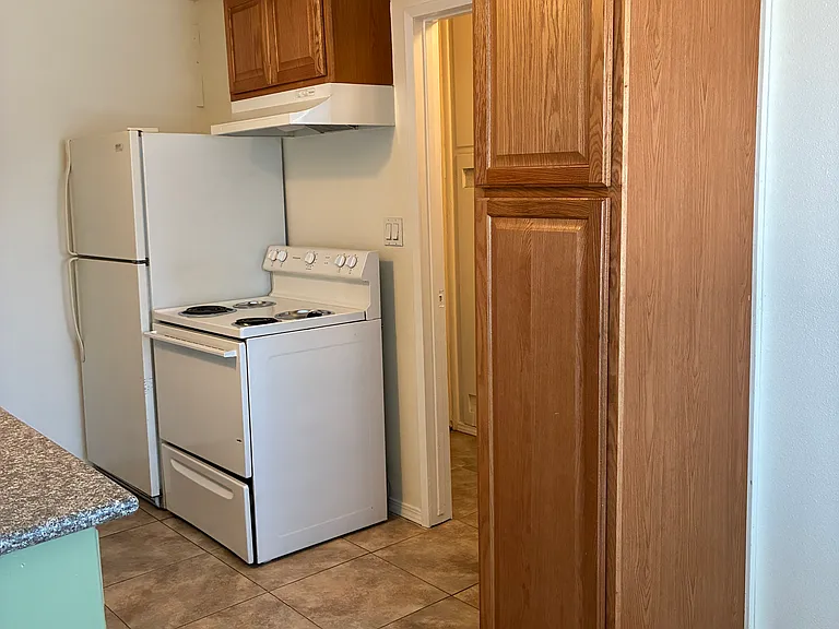 1945 Darrah St #4 — Photo 13