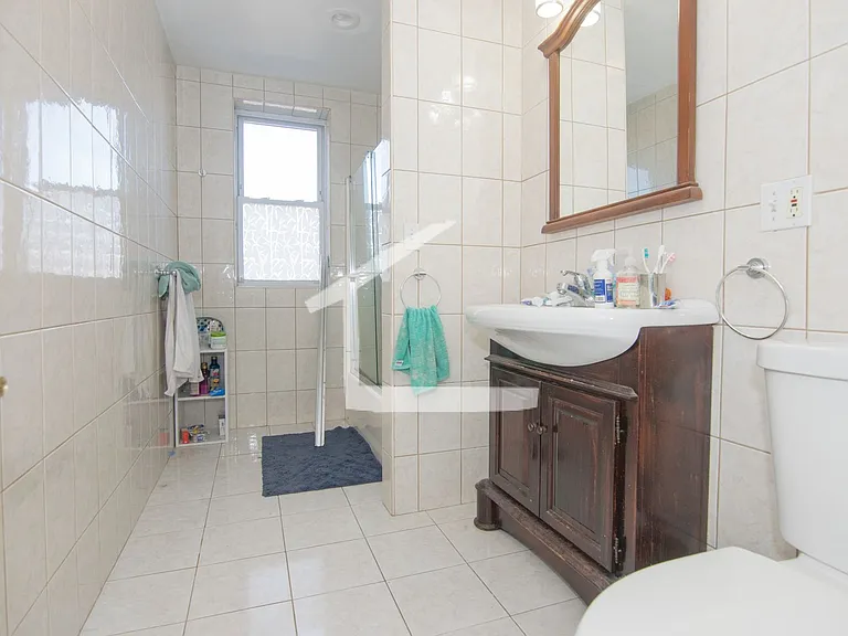67 Thatcher St #301 — Photo 8