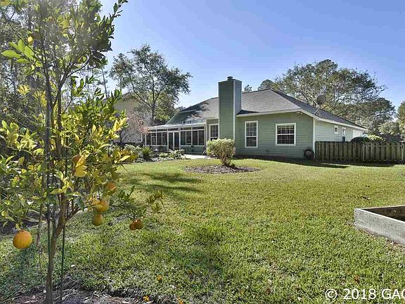 3rd image of 6711 NW 38th Ter
