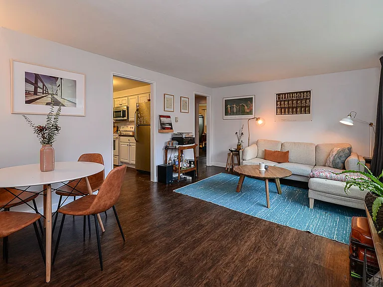 1800 Abbott Ave #2 — Photo 1