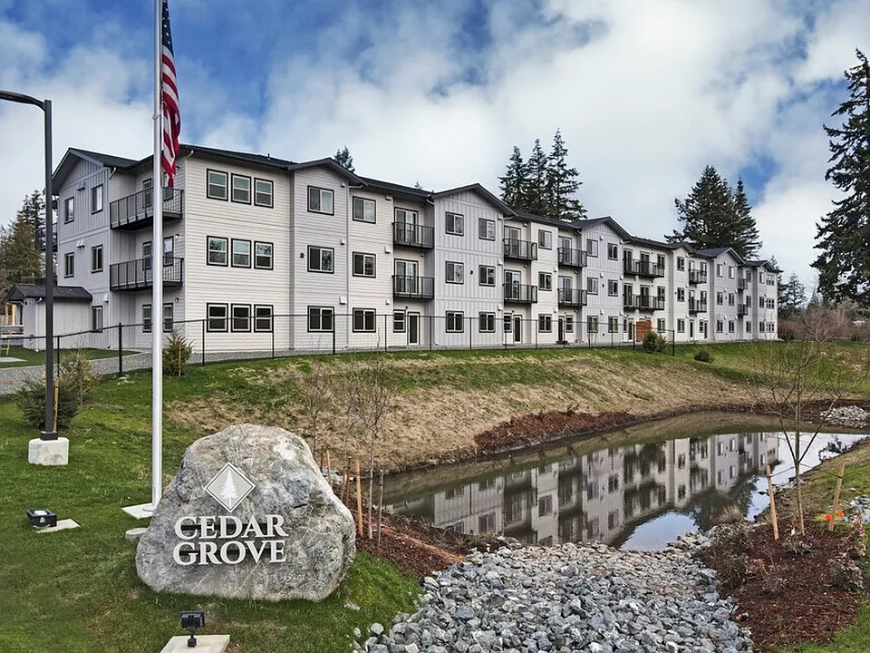 Cedar Grove Apartments