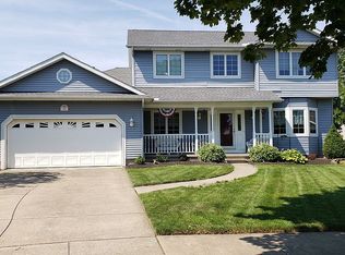 122 Fresno Ct, Elyria, OH 44035