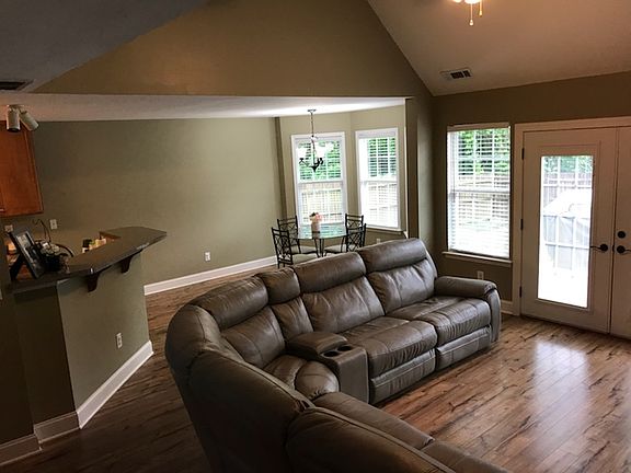 2nd image of 2044 Covered Bridge Ct