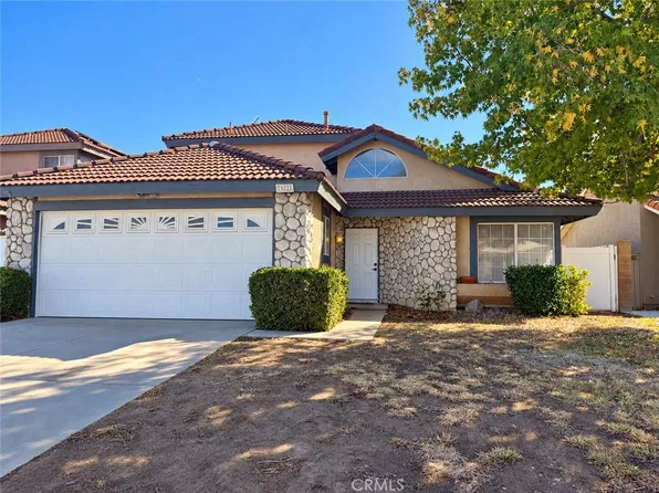 19921 Silvercrest Ln, Riverside, CA 92508