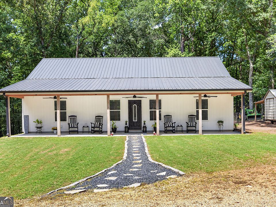 1st image of 206 Lake Oglethorpe Dr