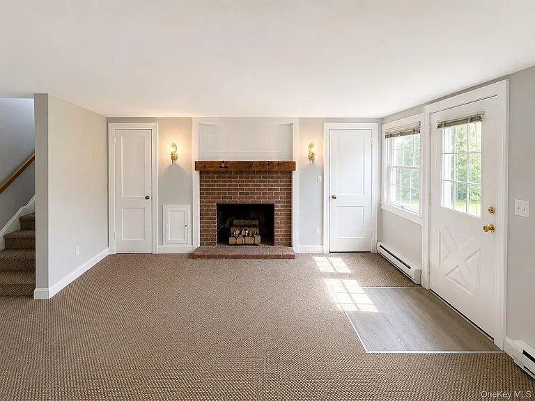 110 Hardscrabble Rd #1A — Photo 7