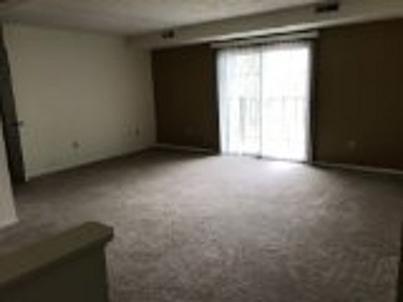 3rd image of 8898 Royal Manor Dr #203