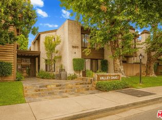 15511 Sherman Way APT 24, Los angeles, CA 91406