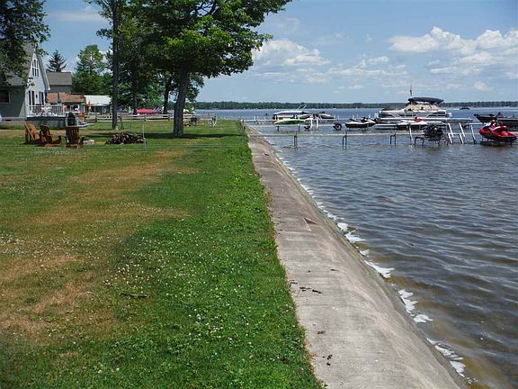 3rd image of W Shore Dr