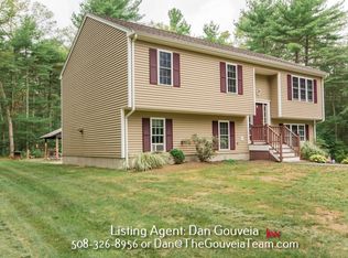 9 Segregansett Rd, Taunton, MA 02780