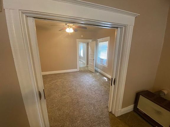 3rd image of 1917 10th St APT A